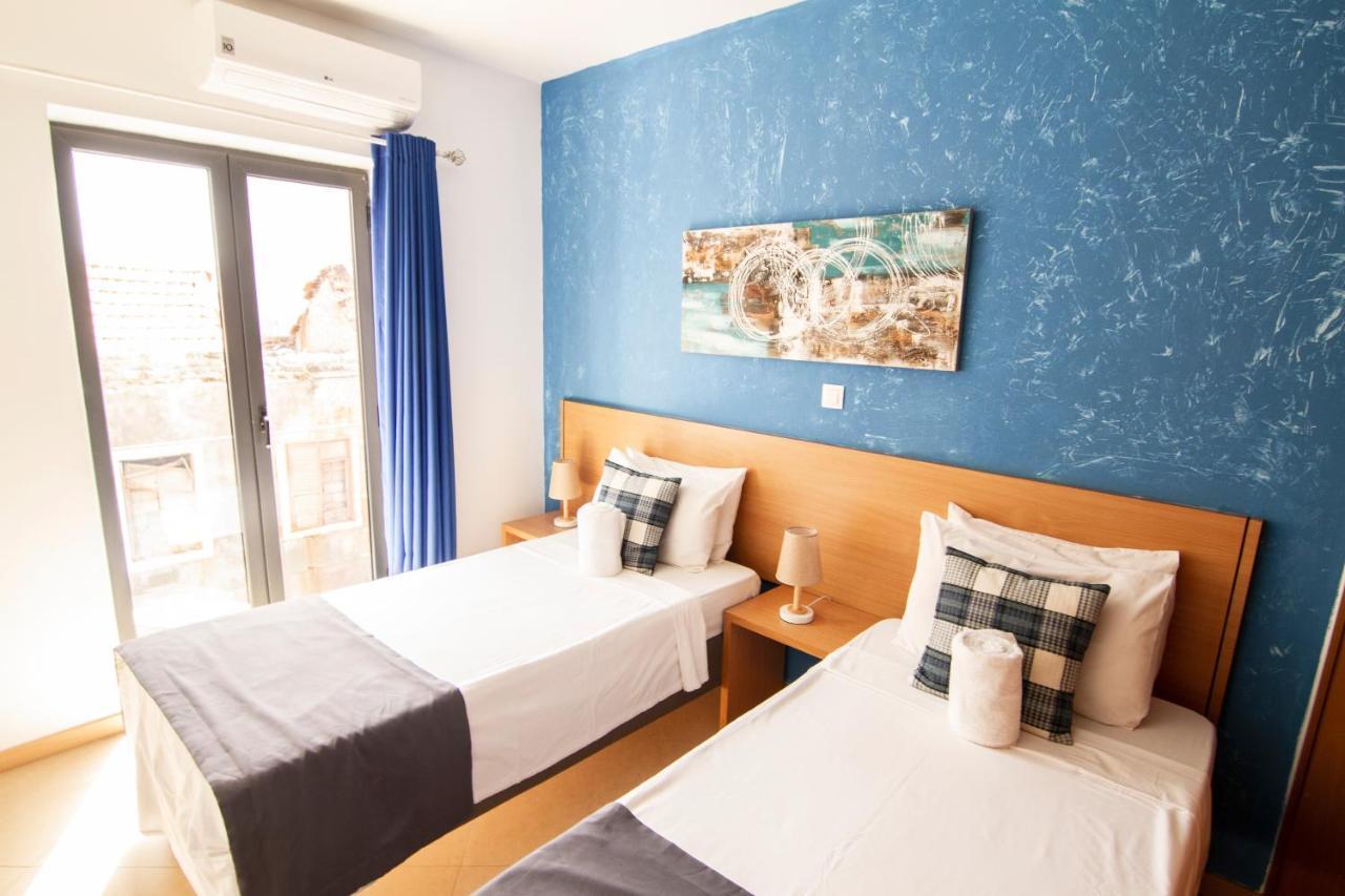Deluxe Aparthotel Praia Bagian luar foto
