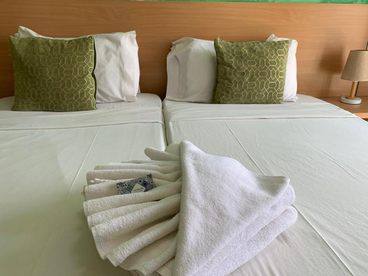 Deluxe Aparthotel Praia Bagian luar foto