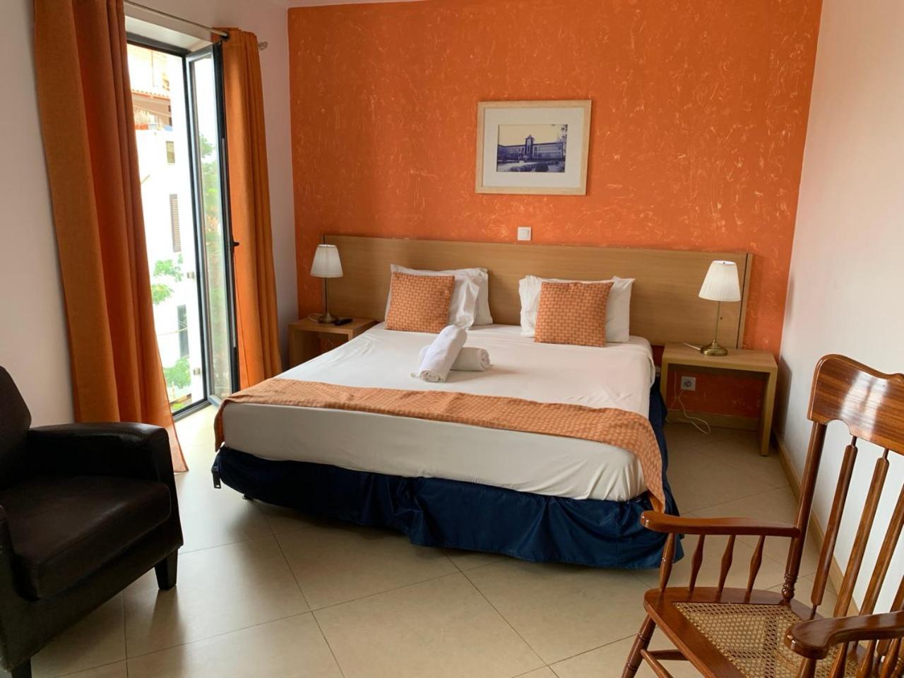 Deluxe Aparthotel Praia Bagian luar foto